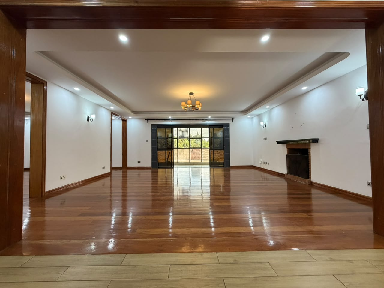 5-Bedroom House + 2 DSQs To Let in Thigiri