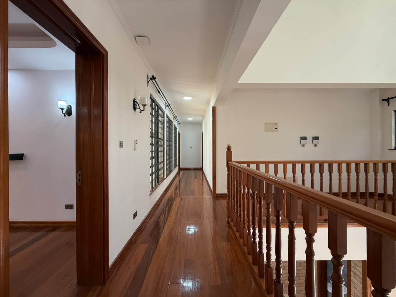5-Bedroom House + 2 DSQs To Let in Thigiri