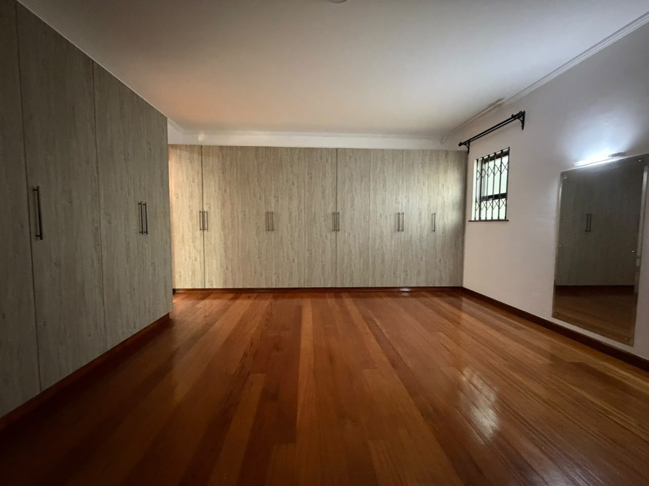 5-Bedroom House + 2 DSQs To Let in Thigiri