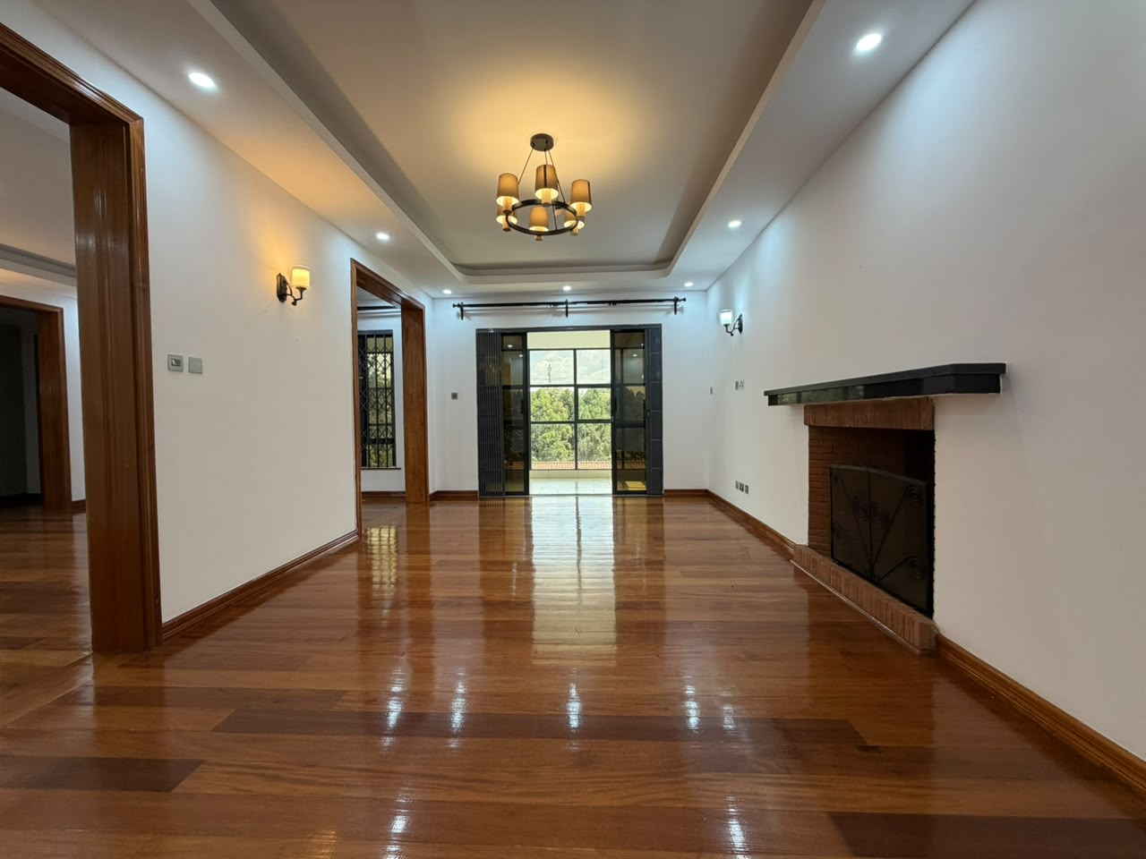 5-Bedroom House + 2 DSQs To Let in Thigiri